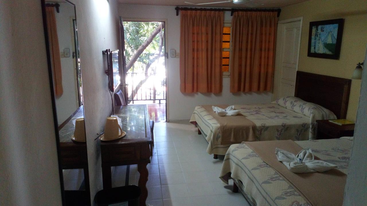 Hotel San Clemente Valladolid  Kültér fotó