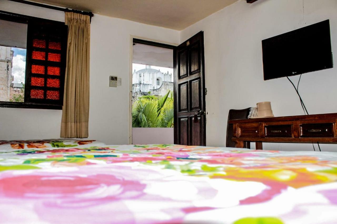 Hotel San Clemente Valladolid  Kültér fotó