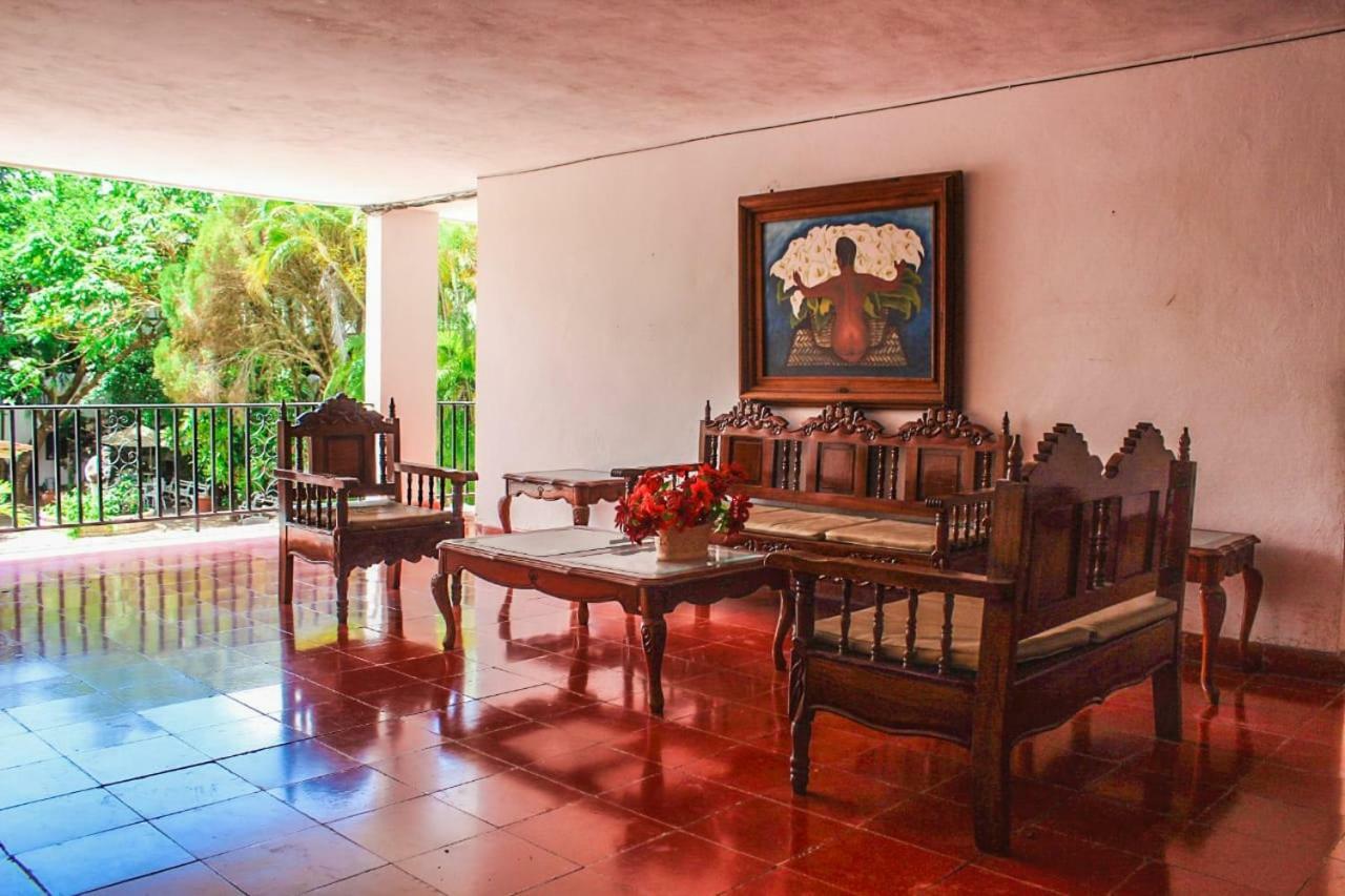 Hotel San Clemente Valladolid  Kültér fotó